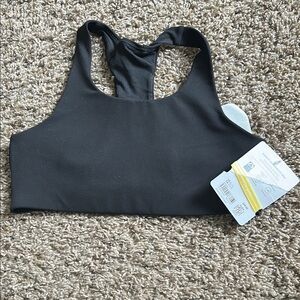 NWT! Athleta Girl Cloud Racerback Black Sports Bra- size XL/14